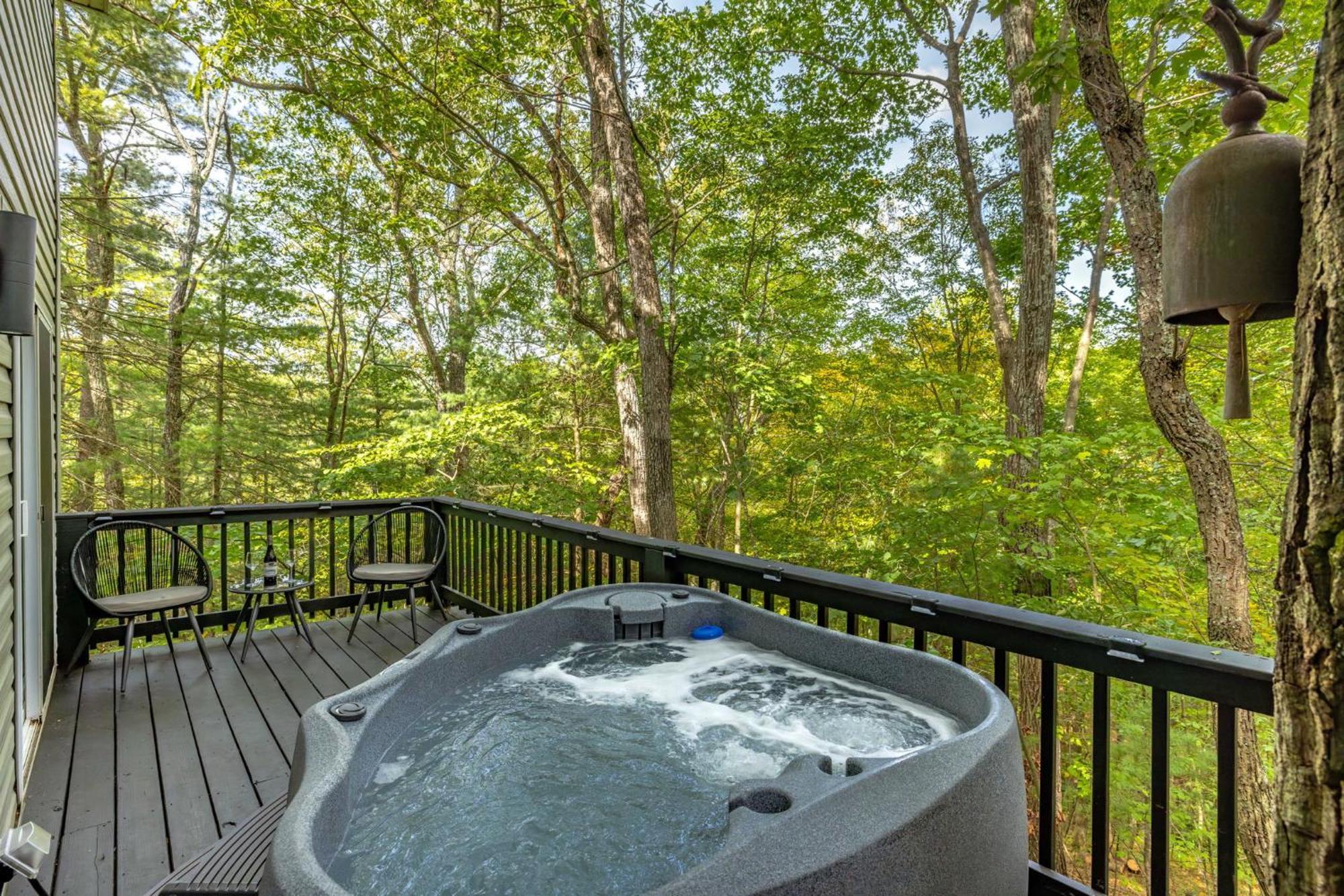 The Eagle'S Nest Villa Berkeley Springs Exterior photo
